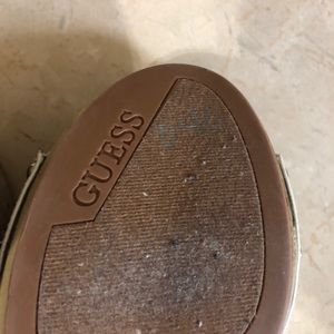 Guess Women Heel Shoe Size 10 US. Pre-owned